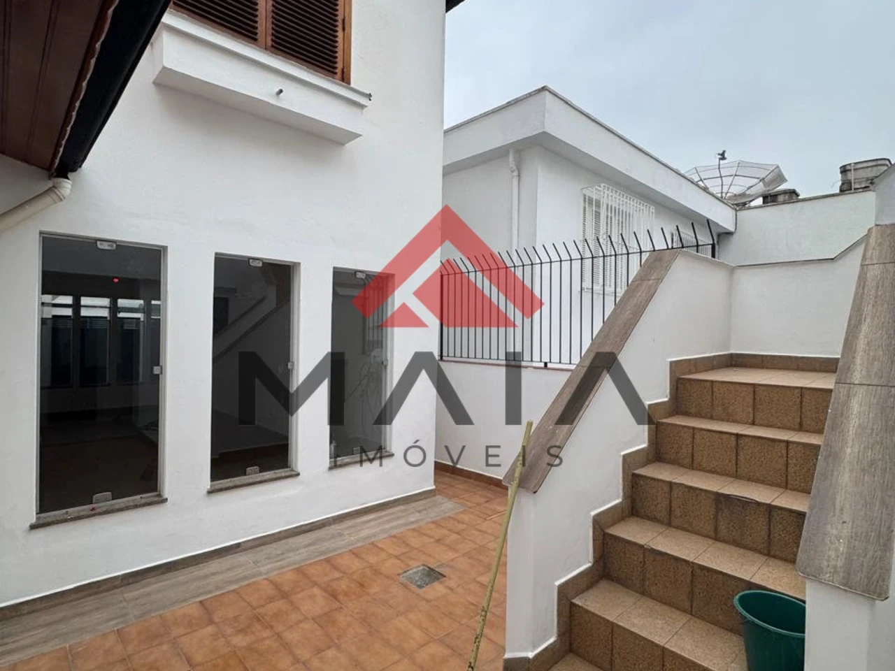 Imóvel Comercial Rua das Figueiras, com 04 salas. - foto 1